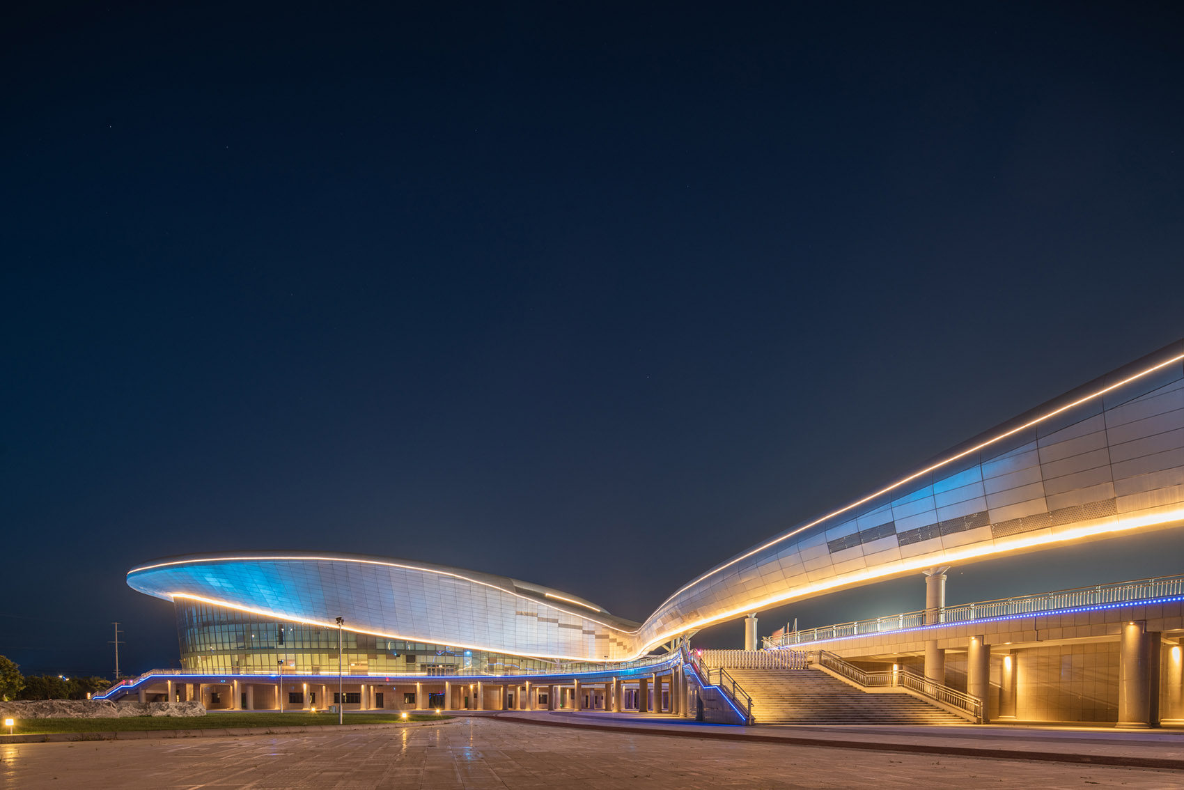 杭州互众体育设施工程有限公司